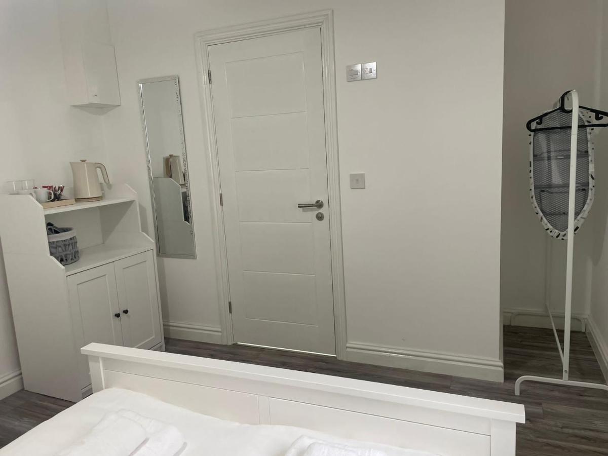 Citybreaks Rooms With Free Parking Liverpool Esterno foto