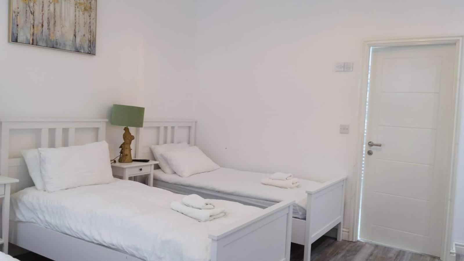 Citybreaks Rooms With Free Parking Liverpool Esterno foto