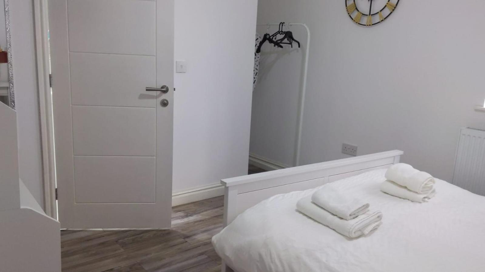 Citybreaks Rooms With Free Parking Liverpool Esterno foto